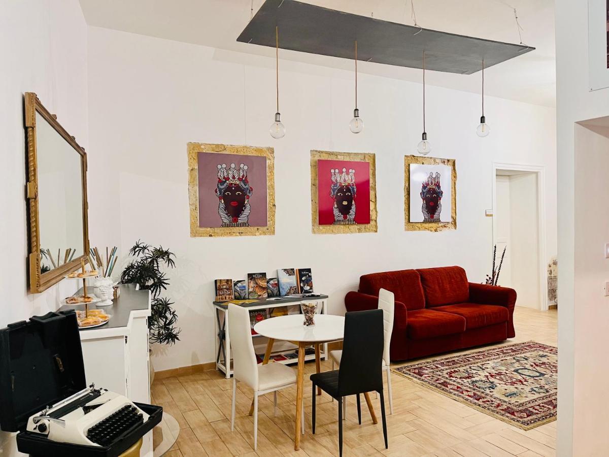 Palazzo Delle Logge Bed & Breakfast Palermo Exterior photo