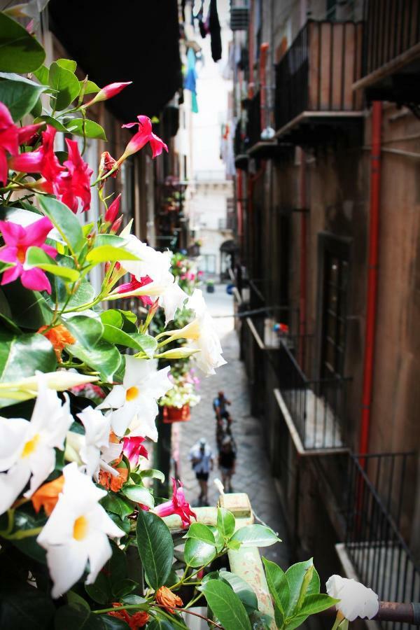 Palazzo Delle Logge Bed & Breakfast Palermo Exterior photo